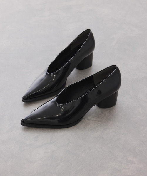 ADAM ET ROPE'（アダムエロペ）の「ポインテッドトゥパンプス（パンプス・レディース・オフホワイト/ブラック・23/23.5/24/24.5）」の8枚目の写真