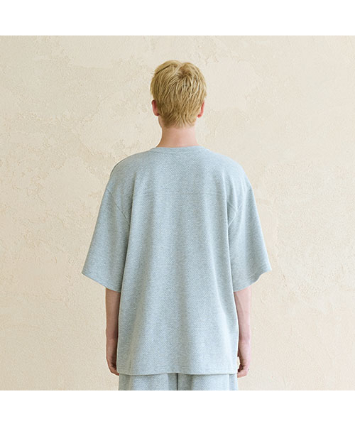 CHILLSA(チルサ)の「Infinity Over Fit Short Sleeve_Melange Gray(Tシャツ/カットソー・レディース・ライトグレー・1/2)」の6枚目の写真
