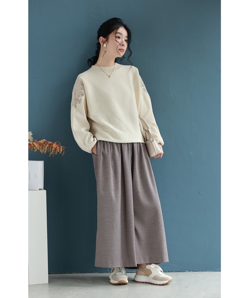 cawaii（カワイイ）の「「最高の普段着」肩レースニット トレーナー（ニット/セーター・レディース・アイボリー/ブラック・FREE）」の9枚目の写真