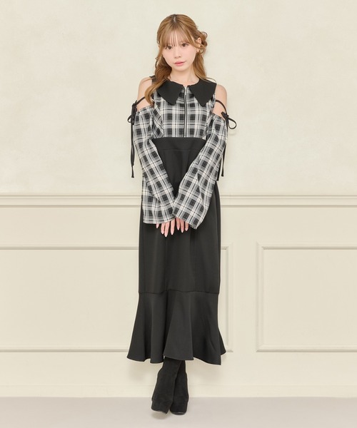 apres jour(アプレジュール)の「襟付きZIPワンピース(ワンピース・レディース・ブラック/ブラック系その他・フリー/X-LARGE)」の2枚目の写真