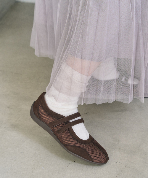 LE TALON（ルタロン）の「Lメリージェーンスニーカー（スニーカー・レディース・ブラウン/ブラック系その他/シルバー・25cm/24.5cm/24cm/23.5cm/23cm/22.5cm/22cm）」の16枚目の写真