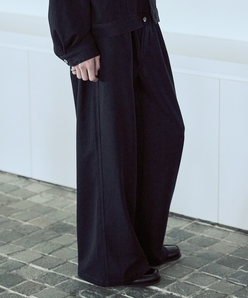 ASTRONOMY（アストロノミー）の「【セットアップ対応】【ネバーリジット】ワイド2タックTRデニムスラックス（デニムパンツ・メンズ・ブラック/ブルー・S/M/L/XL）」の7枚目の写真