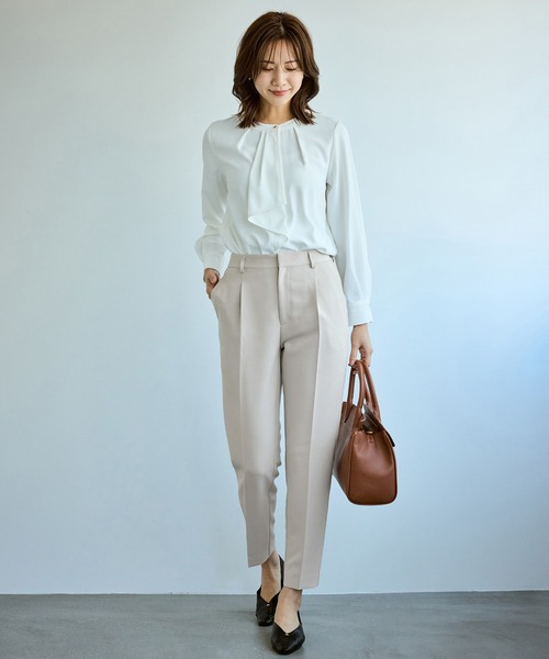 ROPE' PICNIC（ロペピクニック）の「【WEB限定カラー】360°ウルトラストレッチ テーパードパンツ/花粉ガード・セットアップ対応（その他パンツ・レディース・グレー系その他/ブラック/ネイビー/ベージュ系その他/ブルー系その他5・M/S/L）」の11枚目の写真