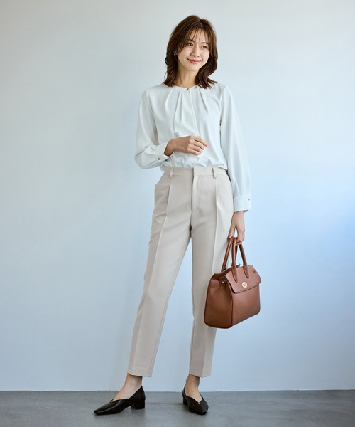 ROPE' PICNIC（ロペピクニック）の「【WEB限定カラー】360°ウルトラストレッチ テーパードパンツ/花粉ガード・セットアップ対応（その他パンツ・レディース・グレー系その他/ブラック/ネイビー/ベージュ系その他/ブルー系その他5・M/S/L）」の12枚目の写真