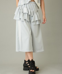 AVIE（アビィ）の「【mien】クロップッドフレアパンツ（カーゴパンツ）」