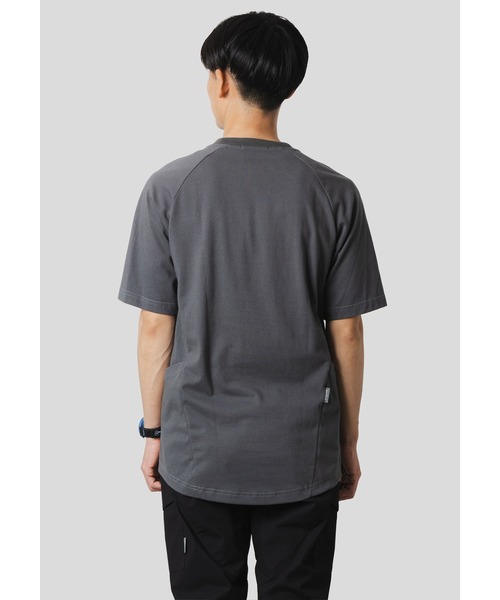 narifuri(ナリフリ)の「マルチテックメッシュTシャツ(Tシャツ/カットソー・メンズ・ブラック/チャコール/シルバーグレー・SMALL/MEDIUM/LARGE/X-LARGE)」の6枚目の写真