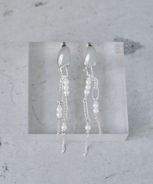 HARE(ハレ)の「パールミックスチェーンピアス(HARE)(ピアス(両耳用)・レディース・シルバー・FREE)」の1枚目の写真