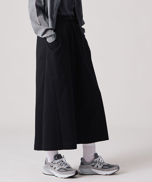 Gramicci(グラミチ)の「Gramicci | 〈別注〉 ドットエアー シエラスカート WOMEN(スカート・レディース・グレー/オリーブ/ブラック・M)」の7枚目の写真