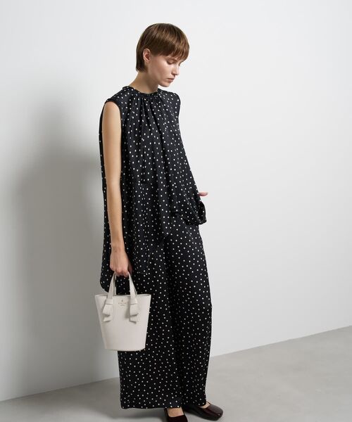 LANVIN en Bleu(ランバンオンブルー)の「アンス バケツトート(トートバッグ・レディース・シルバー/オフホワイト/ブラック・FREE)」の10枚目の写真