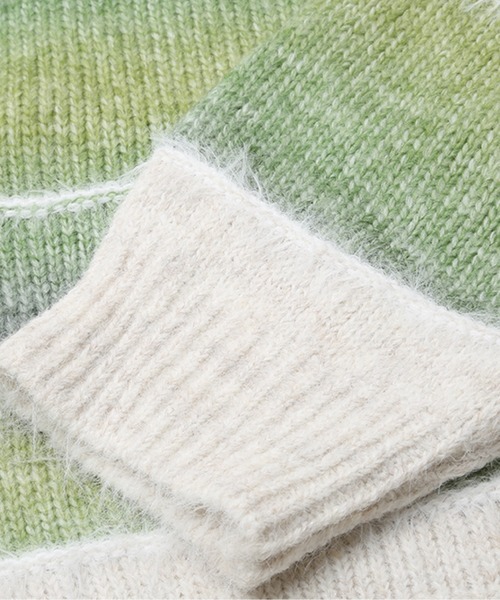 U:UME(ユーム)の「Fluffy Stripe Colored Sweater(ニット/セーター・メンズ・グリーン・FREE)」の6枚目の写真