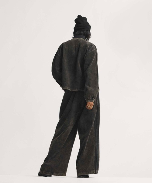 adidas（アディダス）の「コーデュロイ SST ジャケット / アディダスオリジナルス adidas Originals（ブルゾン・レディース・ブラック/ブラウン・SMALL/X-SMALL/LARGE/MEDIUM/XX-LARGE/X-LARGE）」の12枚目の写真