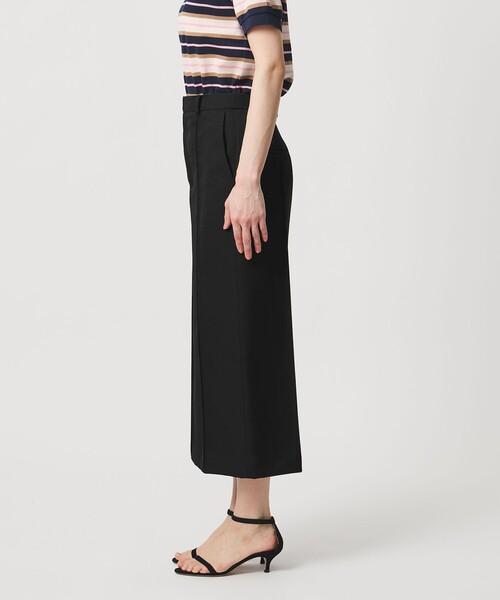 UNITED ARROWS(ユナイテッドアローズ)の「ギャバジン スカート(スカート・レディース・ブラック/ネイビー・36/38)」の15枚目の写真