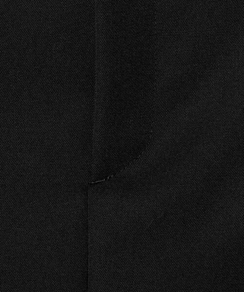 UNITED ARROWS(ユナイテッドアローズ)の「ギャバジン スカート(スカート・レディース・ブラック/ネイビー・36/38)」の3枚目の写真