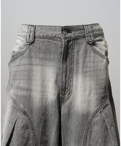 MAISON SPECIAL（メゾンスペシャル）の「《UNISEX》3D Cut Prime-Wide Gathered Denim Pants/3Dカットプライムワイドギャザーデニムパンツ【MAISON SPECIAL/メゾンスペシャル】（デニムパンツ・メンズ・グレー/ブラック・0/1/2）」の18枚目の写真