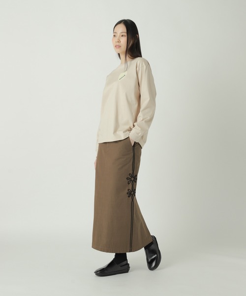 ZUCCa(ズッカ)の「CORD EMBROIDERY BOTTOM / S(スカート・レディース・ブラック/ブラウン/ホワイト・M size)」の7枚目の写真