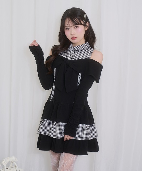 Honey Cinnamon(ハニーシナモン)の「オフショルリボンドッキングワンピース(ワンピース・レディース・グレー/ブラック・FREE)」の2枚目の写真