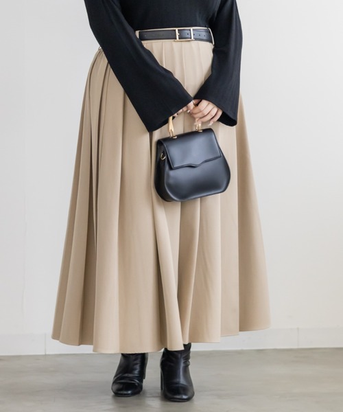 CLETTE(クレット)の「CLETTEオリジナルロングワイドプリーツスカート(スカート・レディース・ブラック/ベージュ/チャコールグレー・3L/LL/4L)」の1枚目の写真