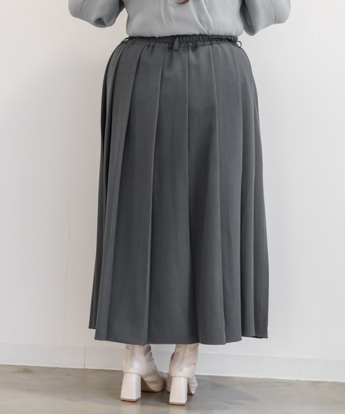 CLETTE(クレット)の「CLETTEオリジナルロングワイドプリーツスカート(スカート・レディース・ブラック/ベージュ/チャコールグレー・3L/LL/4L)」の17枚目の写真