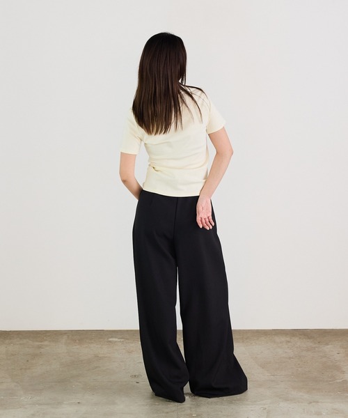Siel（シエル）の「ベーシック　ポロカラーカットソー（Tシャツ/カットソー・レディース・ブラック/アイボリー/ライトグレー・FREE）」の4枚目の写真