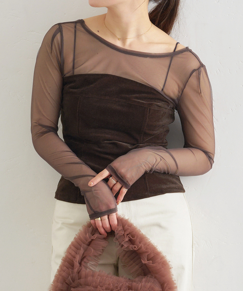 U by SPICK&SPAN(ユーバイスピックアンドスパン)の「シアーベロア コルセットトップス(Tシャツ/カットソー・レディース・アイボリー/ブラック/ブラウン・FREE)」の3枚目の写真