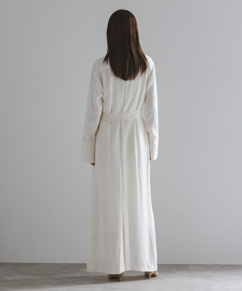 Noble（ノーブル）の「ELENI/エルニ キュプラサテンリーンワンピース（ワンピース・レディース・ブラック/ホワイト・36/38）」の19枚目の写真