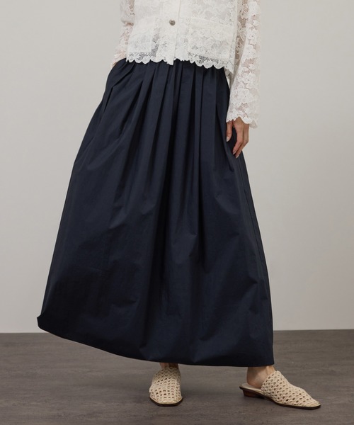 SALON adam et rope'(サロン アダム エ ロペ)の「コーティングギャザータックスカート / セットアップ対応(スカート・レディース・ホワイト/ブルー系その他2・FREE)」の6枚目の写真