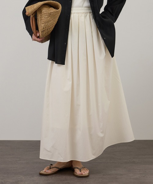 SALON adam et rope'(サロン アダム エ ロペ)の「コーティングギャザータックスカート / セットアップ対応(スカート・レディース・ホワイト/ブルー系その他2・FREE)」の16枚目の写真