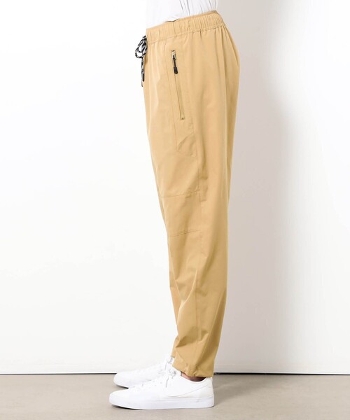 Grand PARK（グランドパーク）の「T-800 テックテーパードパンツ（その他パンツ・メンズ・ブラック/キャメル/ネイビー・M/L）」の7枚目の写真