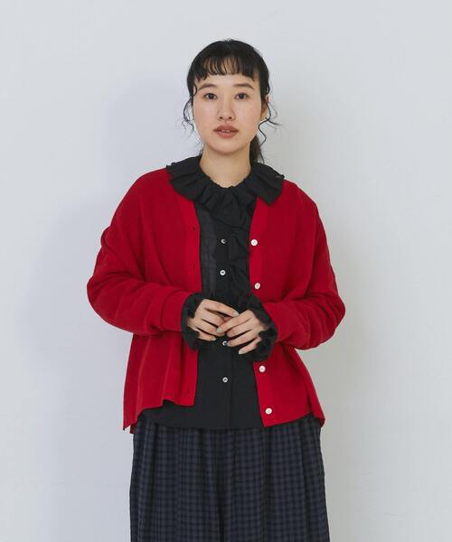 conges payes ADIEU TRISTESSE(コンジェ ペイエ アデュートリステス)の「14G麻綿ワッフル編みVネックカーディガン(カーディガン/ボレロ・レディース・ブラック/ブルー/レッド・FREE)」の8枚目の写真