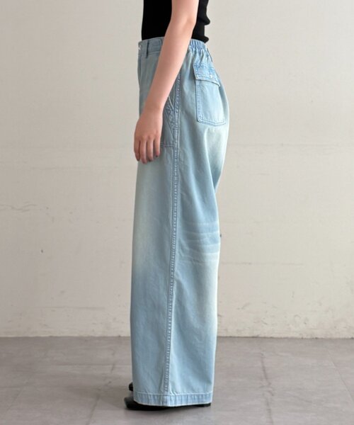 LOUNGEDRESS（ラウンジドレス）の「ベイカーデニムパンツ（デニムパンツ・レディース・オフホワイト/ブルー・MEDIUM/SMALL）」の8枚目の写真