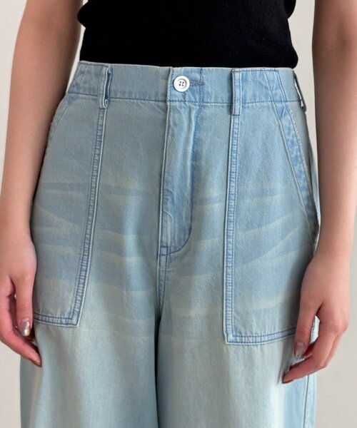 LOUNGEDRESS（ラウンジドレス）の「ベイカーデニムパンツ（デニムパンツ・レディース・オフホワイト/ブルー・MEDIUM/SMALL）」の10枚目の写真