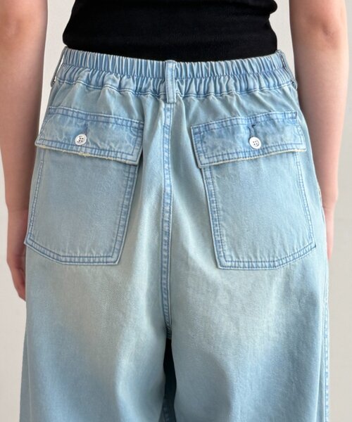 LOUNGEDRESS（ラウンジドレス）の「ベイカーデニムパンツ（デニムパンツ・レディース・オフホワイト/ブルー・MEDIUM/SMALL）」の11枚目の写真