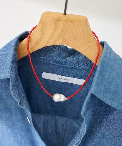 FRAMeWORK（フレームワーク）の「PREEK/プリーク Baroque pearl stone line choker ネックレス（ネックレス・レディース・ブラック/バーガンディー/レッド系その他/ブラウン・FREE）」の4枚目の写真