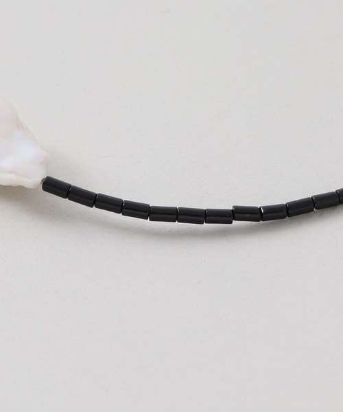 FRAMeWORK(フレームワーク)の「PREEK/プリーク Baroque pearl stone line choker ネックレス(ネックレス・レディース・ブラック/バーガンディー/レッド系その他/ブラウン・FREE)」の11枚目の写真