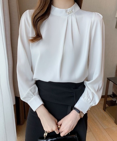 Beststore(ベストストア)の「パール付きキーネック トップス シャツブラウス(シャツ/ブラウス・レディース・ブラック/ブルー/ホワイト・M/L)」の13枚目の写真