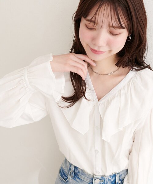 natural couture（ナチュラルクチュール）の「フリルカラーブラウス（シャツ/ブラウス・レディース・ブルー系その他/ブラック系その他/オフホワイト・FREE）」の13枚目の写真