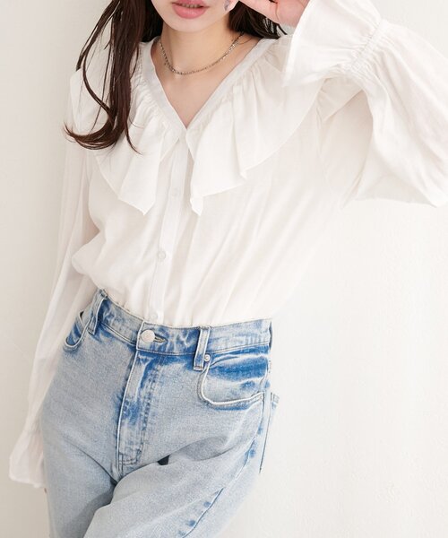 natural couture（ナチュラルクチュール）の「フリルカラーブラウス（シャツ/ブラウス・レディース・ブルー系その他/ブラック系その他/オフホワイト・FREE）」の15枚目の写真