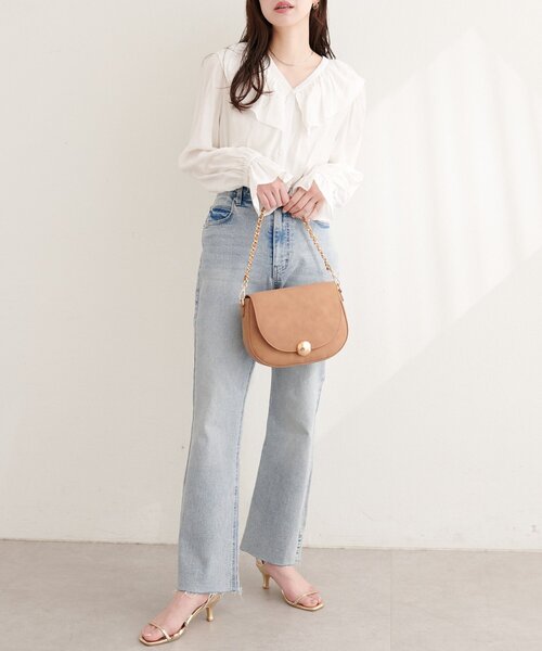 natural couture（ナチュラルクチュール）の「フリルカラーブラウス（シャツ/ブラウス・レディース・ブルー系その他/ブラック系その他/オフホワイト・FREE）」の17枚目の写真