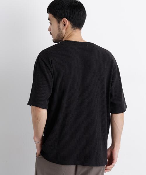 NANO universe(ナノユニバース)の「強撚ループヤーン針抜きストレッチ Tシャツ(Tシャツ/カットソー・メンズ・ライトブラウン/ブラック・M/L)」の5枚目の写真