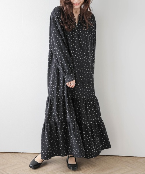 SUGAR BISKET(シュガービスケット)の「ドット柄or小花柄ティアードワンピース(ワンピース・レディース・ブラック系2/アイボリー系2/ブラック系1/アイボリー系1・LONG/SHORT)」の7枚目の写真