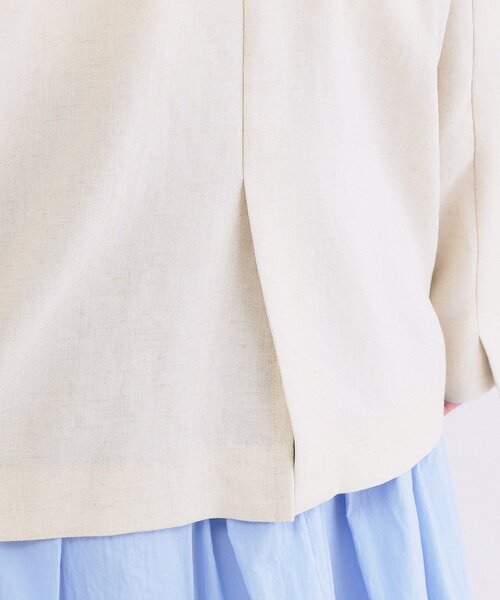 OPAQUE.CLIP(オペークドットクリップ)の「ダブルブレストジャケット【洗える/UVケア/防シワ加工/接触冷感】(テーラードジャケット・レディース・ライトベージュ/ネイビー/ベージュ・40/38/36)」の8枚目の写真