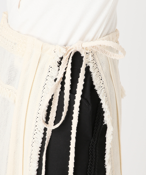 JOURNAL STANDARD（ジャーナルスタンダード）の「別注【MIKA KASAI】Lace Skirt（スカート・レディース・ホワイト・FREE）」の10枚目の写真