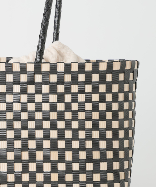 SLOBE IENA（スローブイエナ）の「NHE ロングハンドルカゴバッグ S26004NGANGNG HA（かごバッグ・レディース・ブラック/ブラック系その他・FREE）」の22枚目の写真