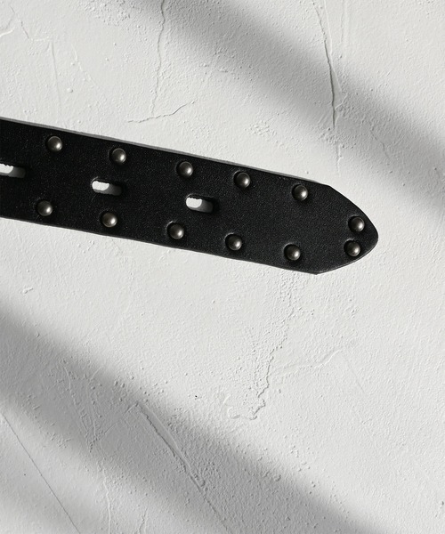 Editors Draw（エディターズドロー）の「30mm レザースタッズベルト（ベルト・メンズ・ダークブラウン/ブラック・FREE）」の8枚目の写真