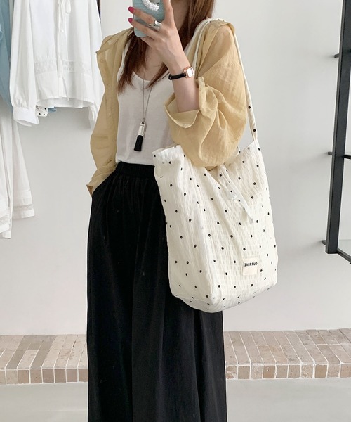 Mignonjour（ミニョンジュール）の「Mignonjour/フラワートートバッグ M2898（トートバッグ・レディース・ホワイト/レッド/ブラック・FREE）」の6枚目の写真