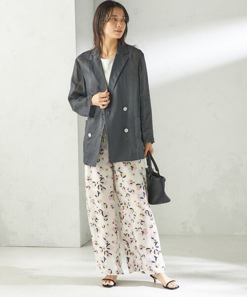 SHIPS(シップス)の「〈手洗い可能〉IPEKER プリント ワイド パンツ(その他パンツ・レディース・アイボリー/ネイビー・36/38)」の7枚目の写真