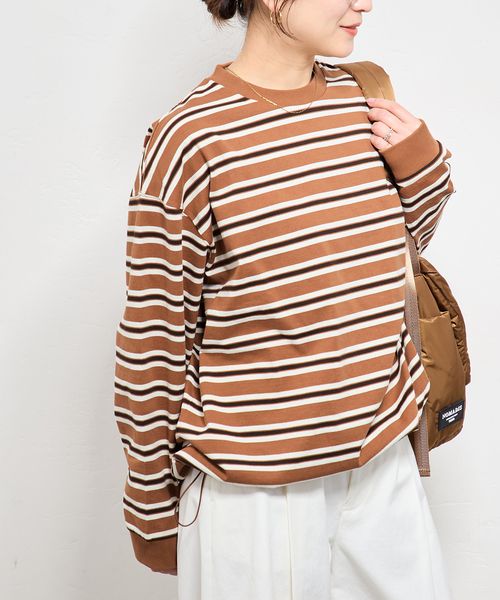 JOURNAL STANDARD(ジャーナルスタンダード)の「《追加3》シャーリングロングスリーブTシャツ(Tシャツ/カットソー・レディース・ブラック系その他/ホワイト/コバルトブルー/モカ・FREE)」の3枚目の写真