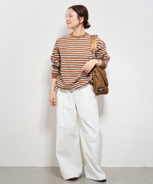 JOURNAL STANDARD(ジャーナルスタンダード)の「《追加3》シャーリングロングスリーブTシャツ(Tシャツ/カットソー・レディース・ブラック系その他/ホワイト/コバルトブルー/モカ・FREE)」の12枚目の写真