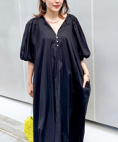 NOLLEY’S(ノーリーズ)の「【一部WEB限定カラーアイテム】ウォッシャブルハンドスモックバルーン袖ワンピース(ワンピース・レディース・レッド/ブラック/ホワイト・38)」の17枚目の写真