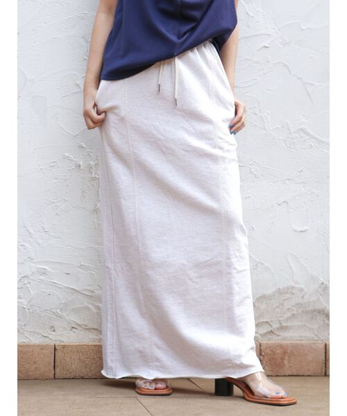 Ungrid(アングリッド)の「カットアイラインスカート(スカート・レディース・アイボリー/チャコールグレー・FREE)」の22枚目の写真